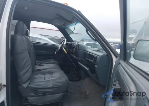 1997 Dodge Ram 2500 St из США, поврежденный, VIN 3B7KF23Z4VM569094